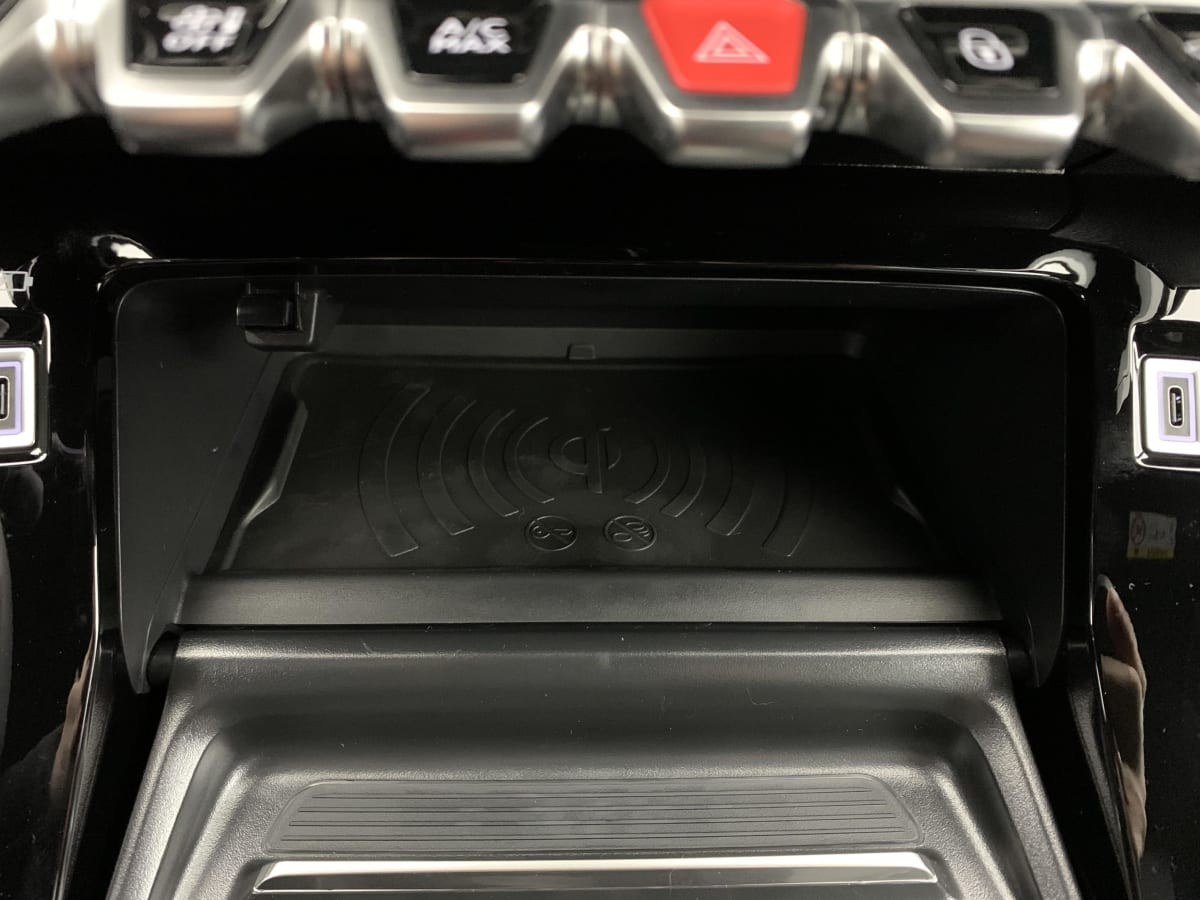 Vente en ligne Peugeot 2008 Hybrid 145 e-DCS6 Allure au prix de 26 250 €