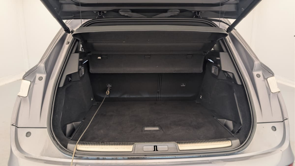 Vente en ligne Ds DS7 Crossback Hybride E-Tense 300 EAT8 4x4 Rivoli au prix de 30 160 €