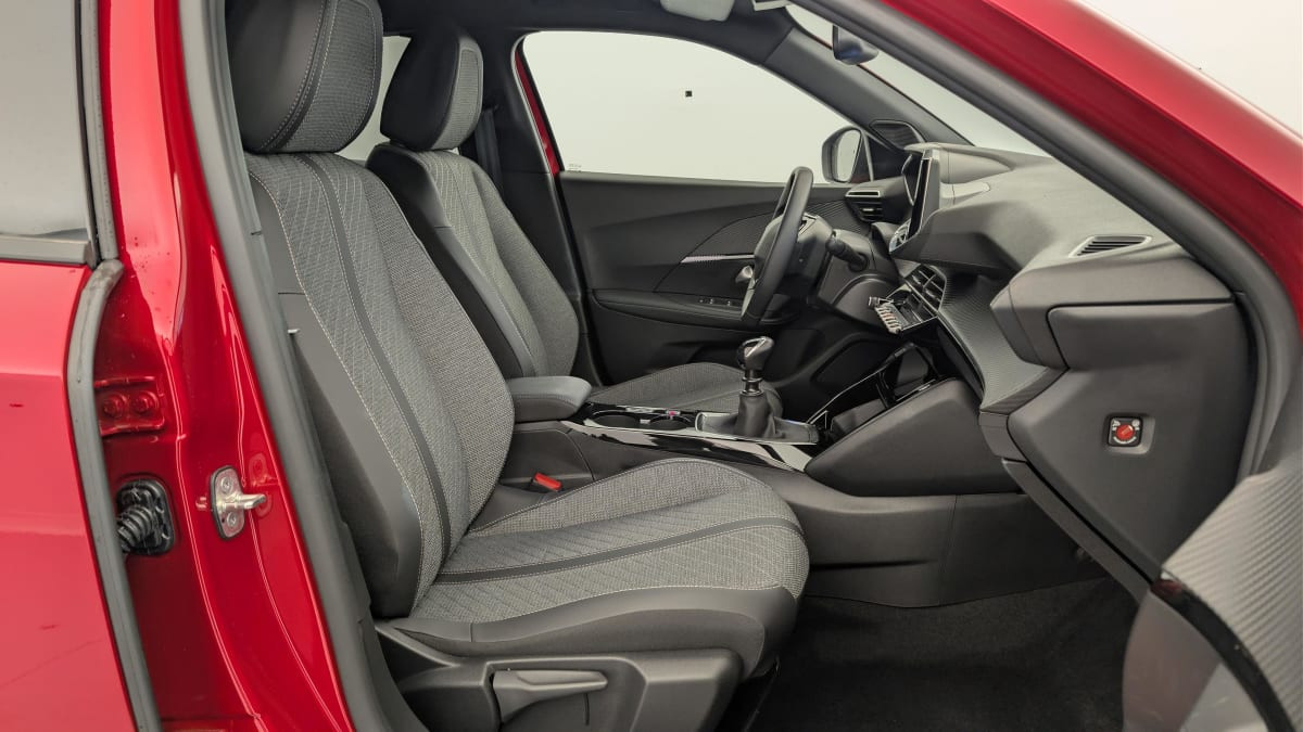 Vente en ligne Peugeot 2008 100 S S BVM6 Allure au prix de 20 270 €