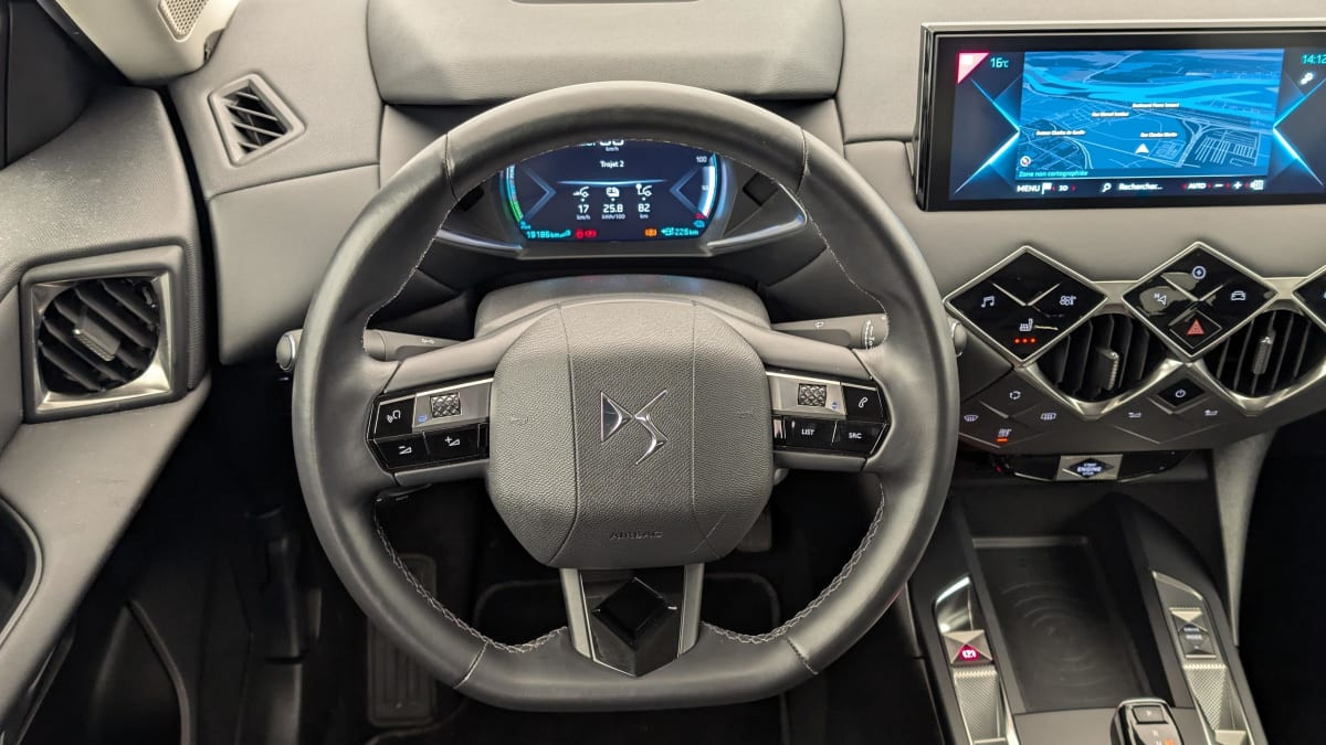 Vente en ligne Ds Ds3 Crossback E-TENSE CONNECTED CHIC au prix de 16 770 €