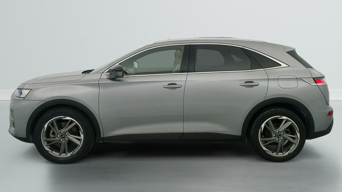 Vente en ligne Ds DS7 Crossback Hybride E-Tense 300 EAT8 4x4 Rivoli au prix de 30 160 €