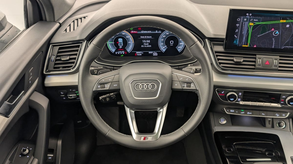 Vente en ligne Audi Q5 50 TFSIe 299 S tronic 7 Quattro S line au prix de 58 380 €