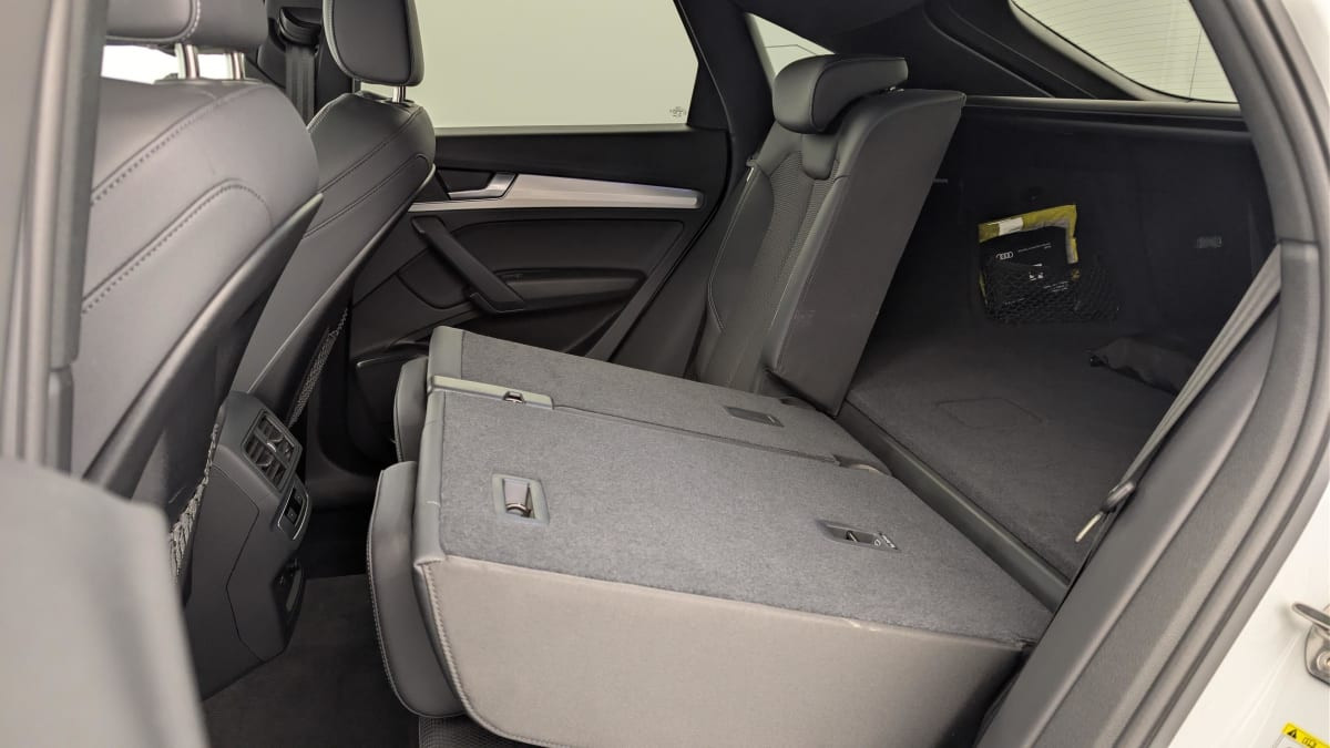 Vente en ligne Audi Q5 50 TFSIe 299 S tronic 7 Quattro S line au prix de 58 380 €