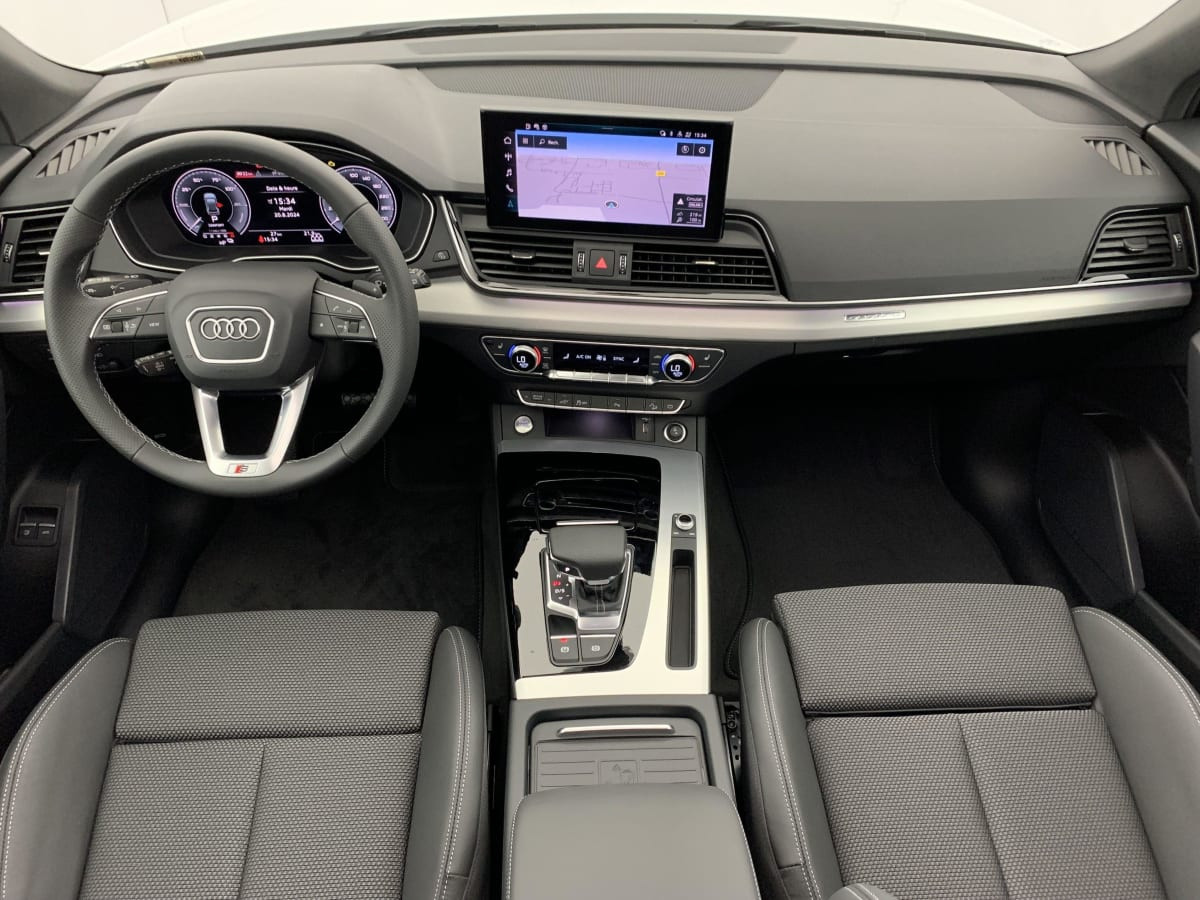 Vente en ligne Audi Q5 50 TFSIe 299 S tronic 7 Quattro S line au prix de 58 380 €