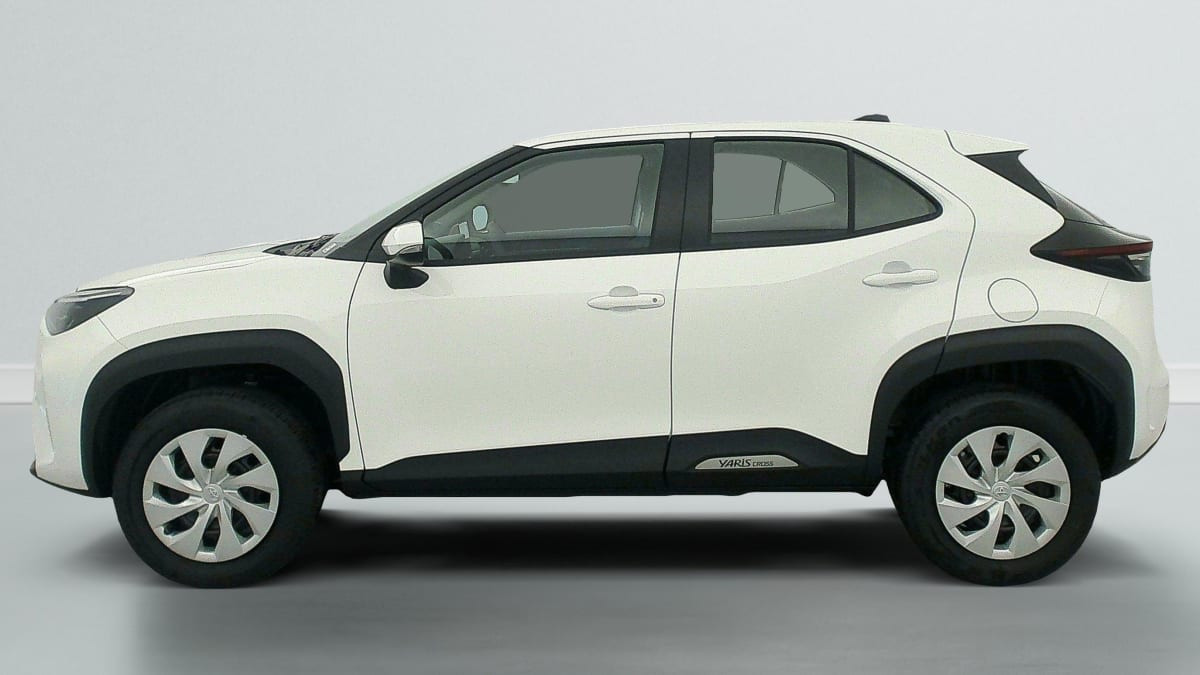Vente en ligne Toyota Yaris Cross 116h 2WD Dynamic au prix de 24 710 €