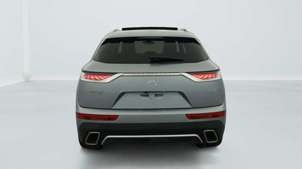 Vente en ligne Ds DS7 Crossback Hybride E-Tense 300 EAT8 4x4 Rivoli au prix de 30 160 €