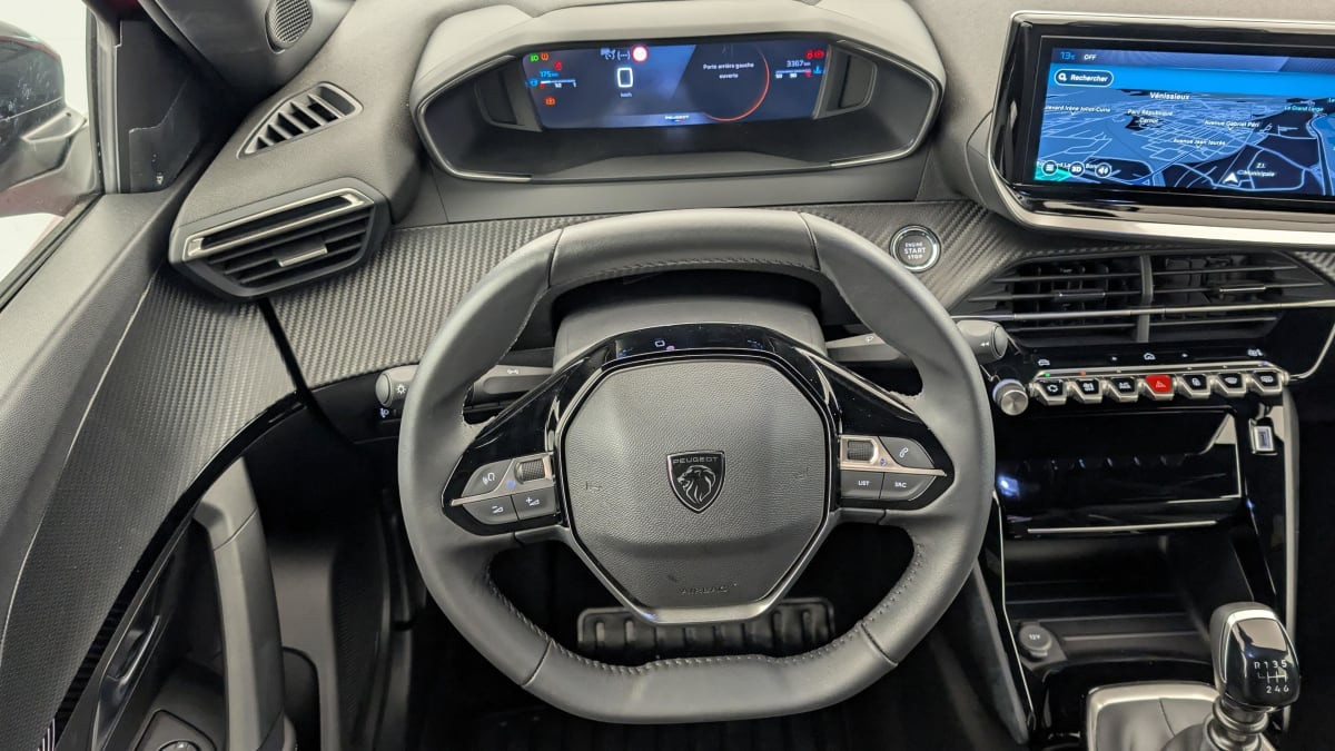 Vente en ligne Peugeot 2008 100 S S BVM6 Allure au prix de 20 270 €