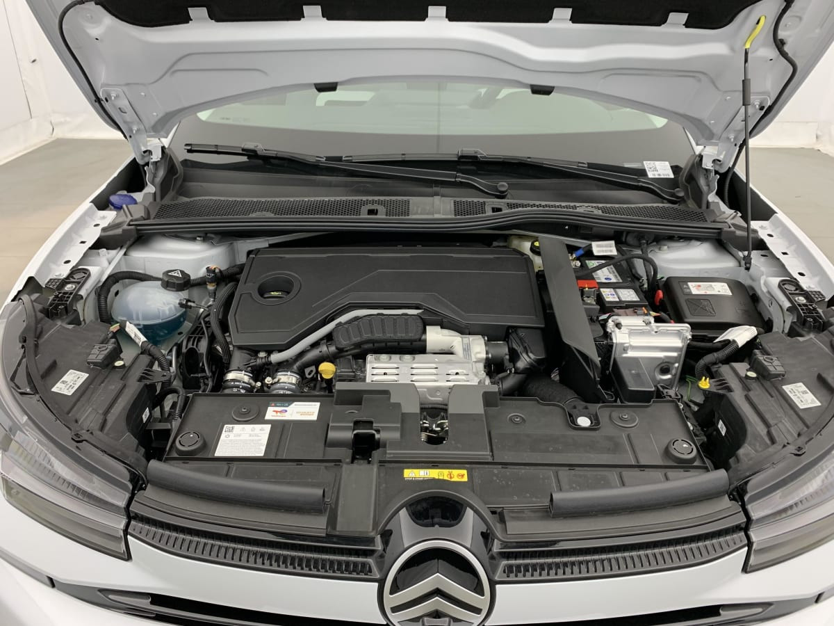 Vente en ligne Citroën C4 Hybride 145 e-DCS6 Max au prix de 24 190 €