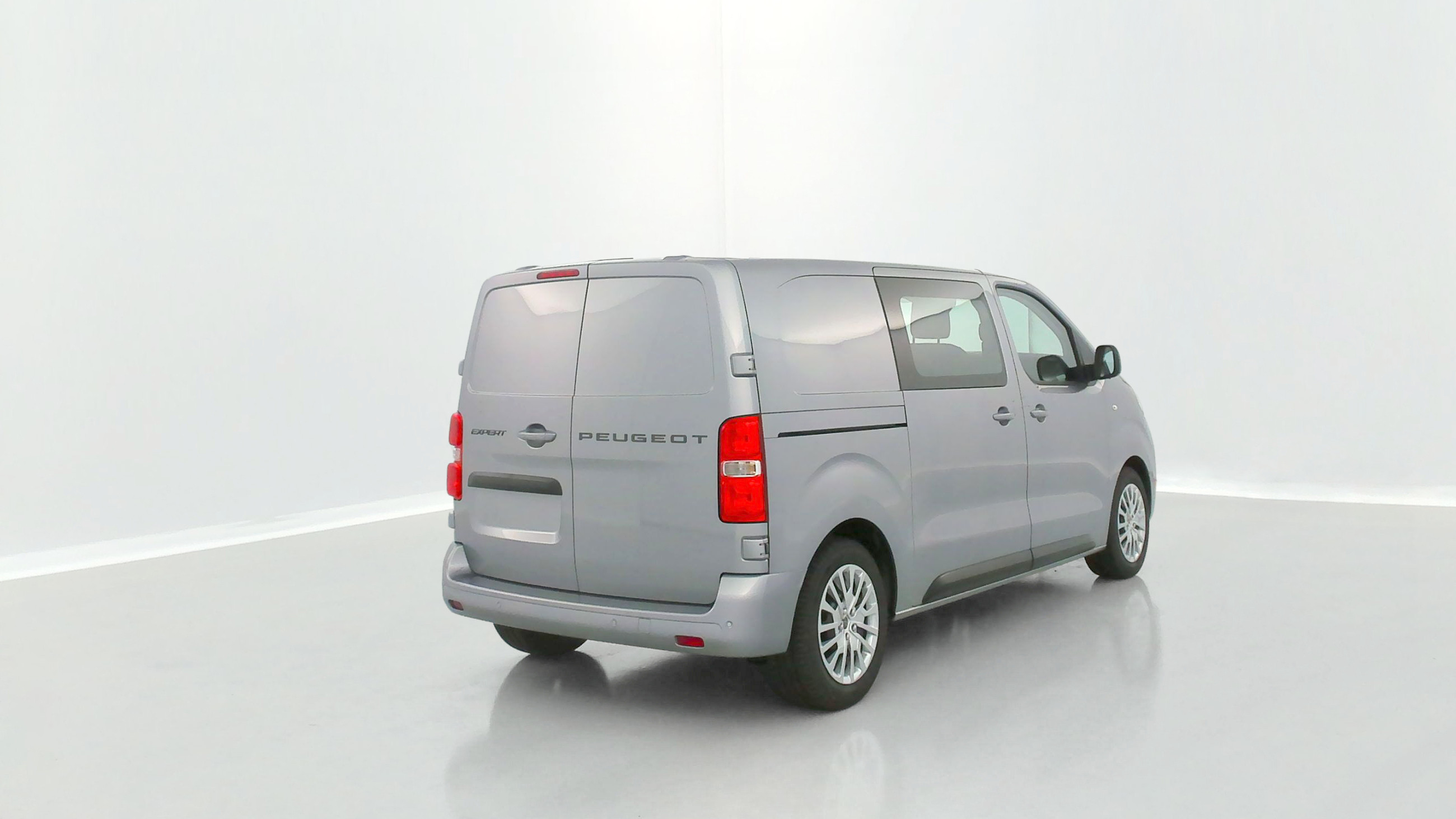 Vente en ligne Peugeot Expert EXPERT CA M 2.0 BlueHDi 180ch EAT8 au prix de 35 340 €