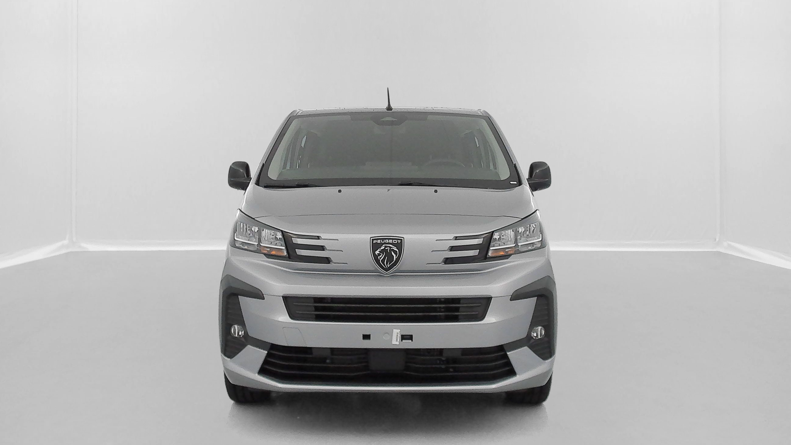 Vente en ligne Peugeot Expert EXPERT CA M 2.0 BlueHDi 180ch EAT8 au prix de 35 340 €