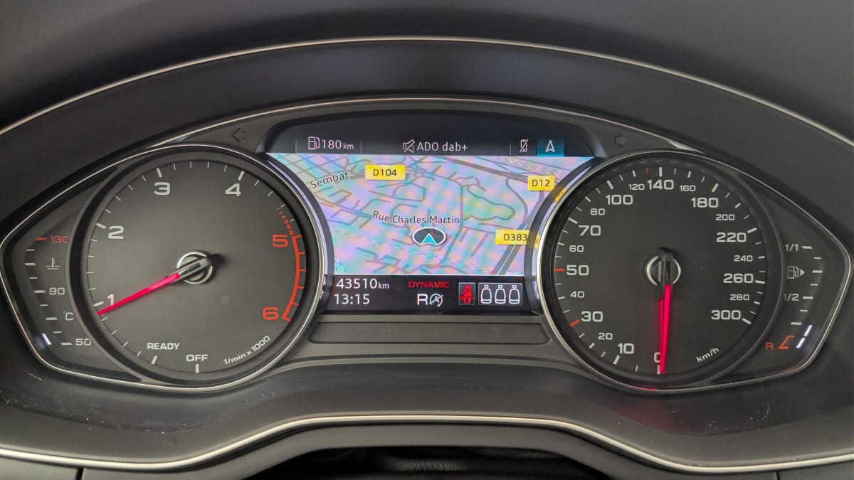 Vente en ligne Audi A4 Avant 40 TDI 190 S tronic 7 Design au prix de 29 540 €