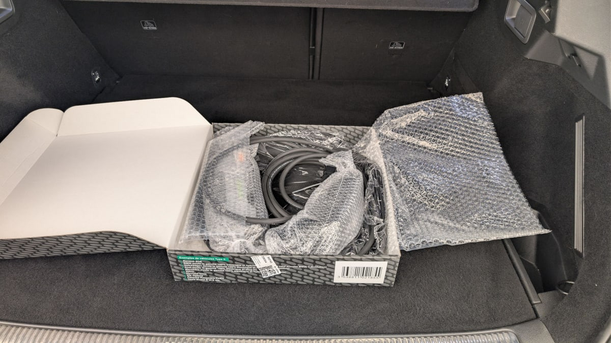 Vente en ligne Ds DS7 Crossback Hybride E-Tense 300 EAT8 4x4 Rivoli au prix de 28 510 €