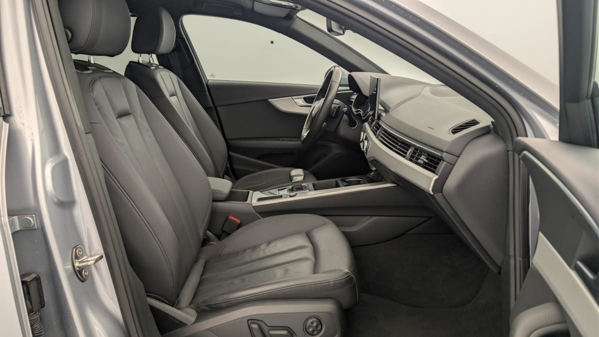 Vente en ligne Audi A4 Avant 40 TDI 190 S tronic 7 Design au prix de 29 540 €