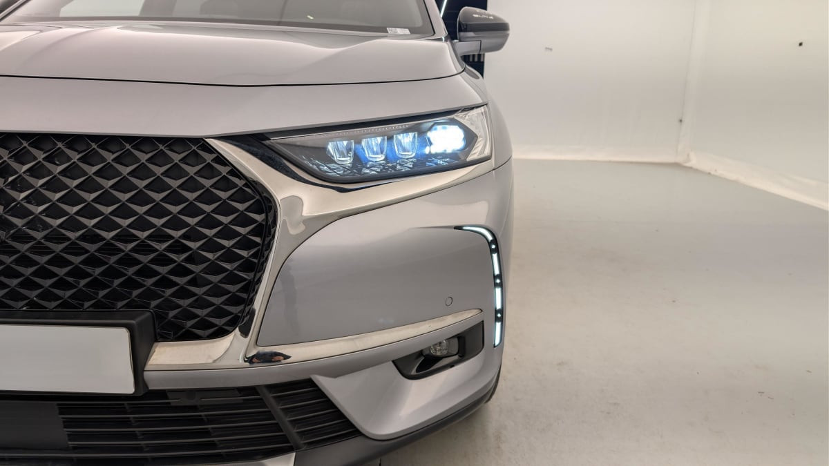 Vente en ligne Ds DS7 Crossback Hybride E-Tense 300 EAT8 4x4 Rivoli au prix de 28 510 €