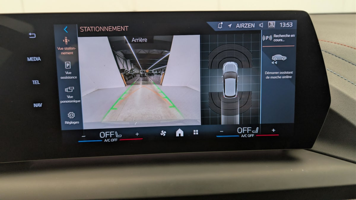 Vente en ligne Bmw Série 1 120d 163 ch DKG7 M Sport au prix de 36 750 €