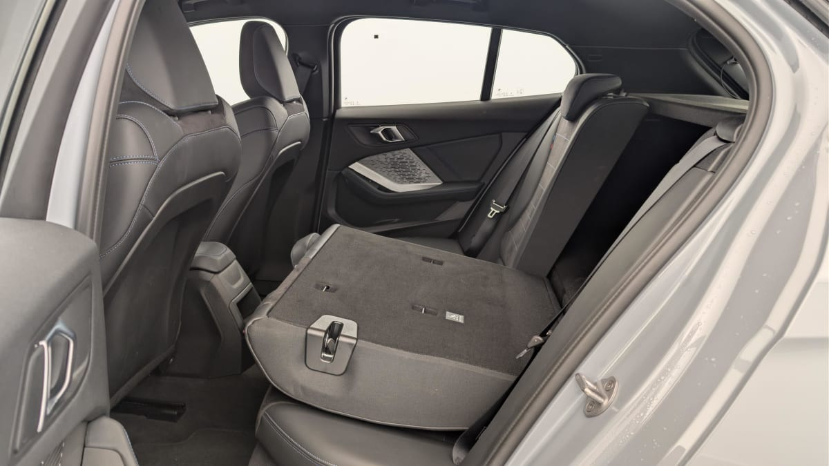 Vente en ligne Bmw Série 1 120d 163 ch DKG7 M Sport au prix de 36 750 €