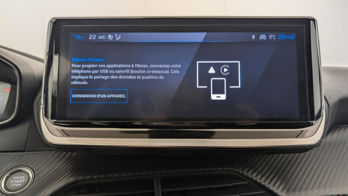 Vente en ligne Peugeot 2008 Hybrid 136 e-DCS6 Allure au prix de 24 390 €