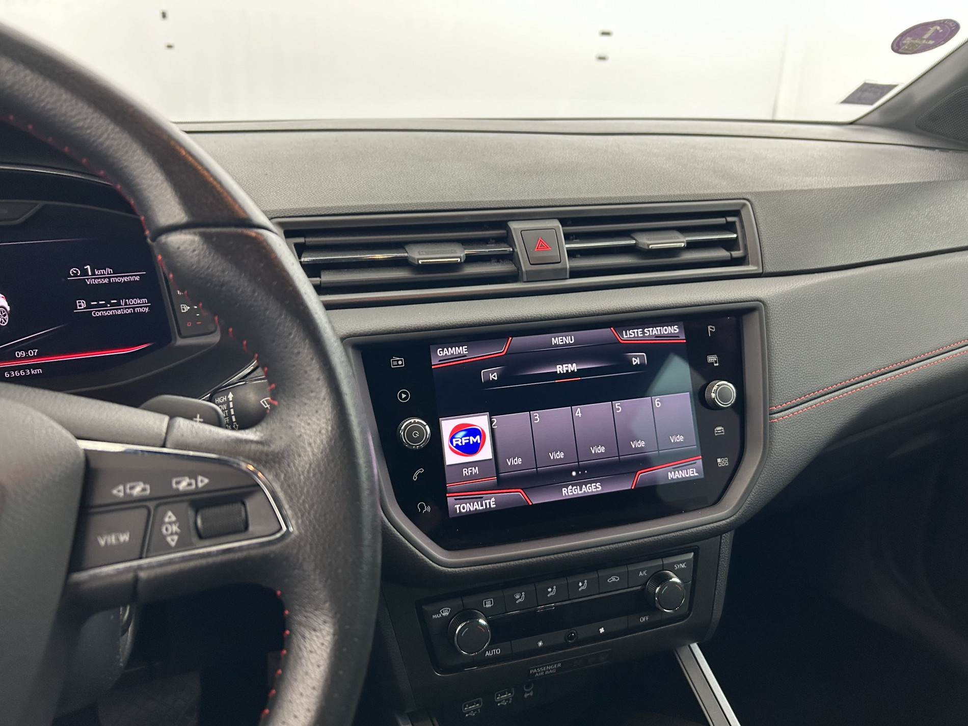 Vente en ligne Seat Arona 1.0 EcoTSI 115ch FR DSG au prix de 16 990 €