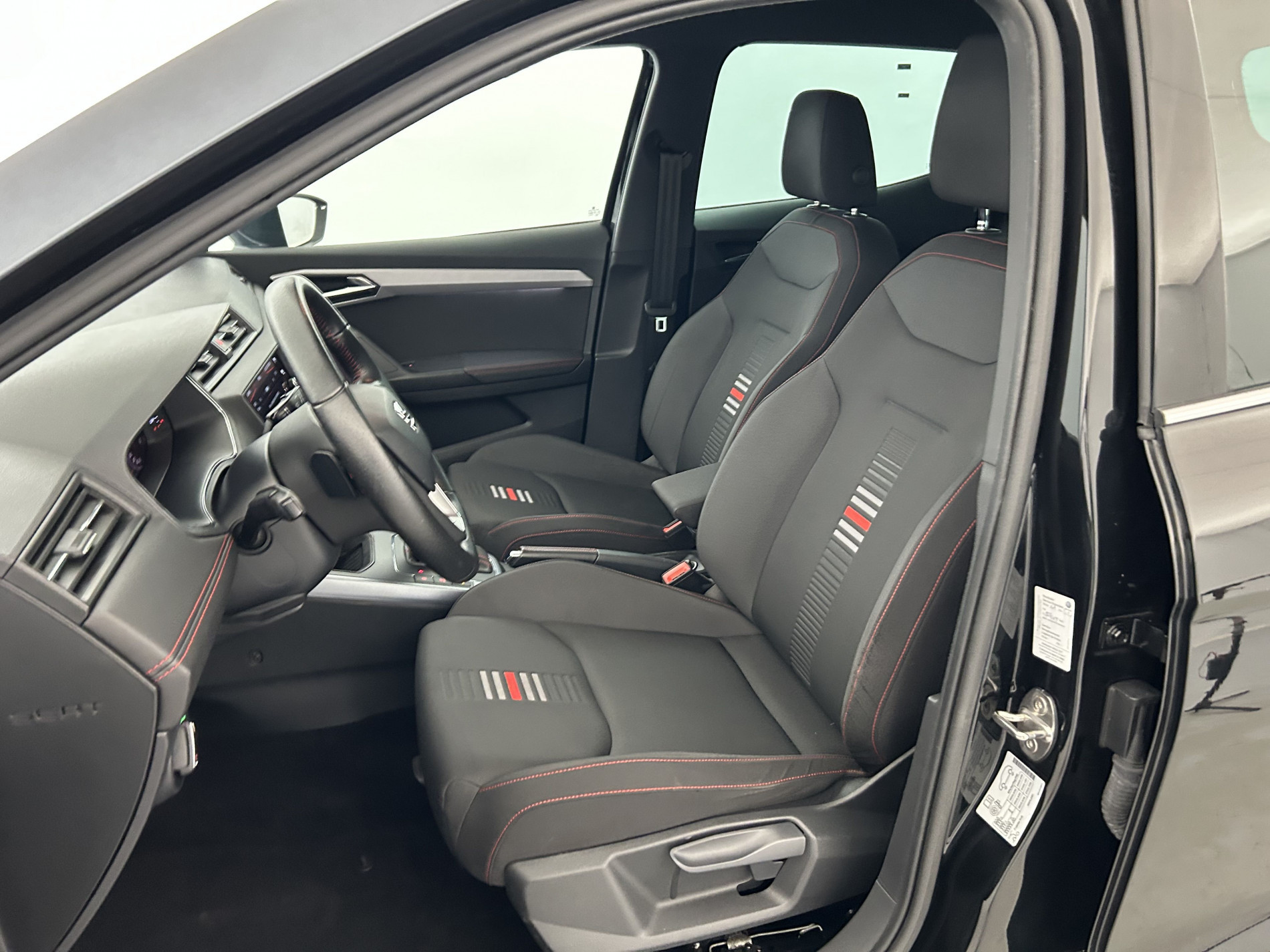 Vente en ligne Seat Arona 1.0 EcoTSI 115ch FR DSG au prix de 16 990 €