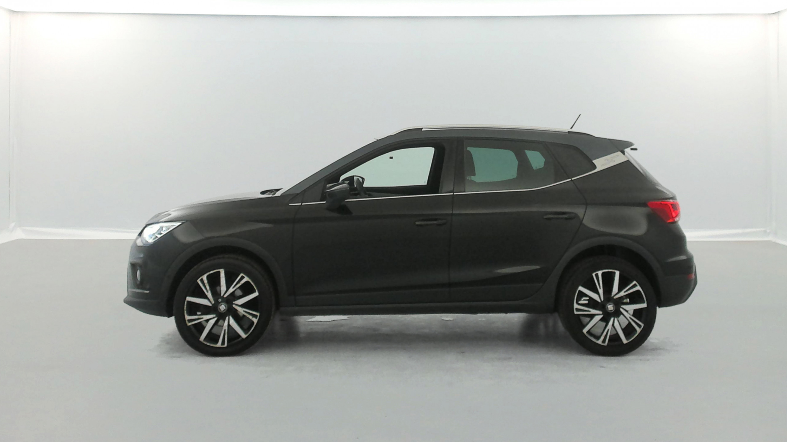 Vente en ligne Seat Arona 1.0 EcoTSI 115ch FR DSG au prix de 16 990 €