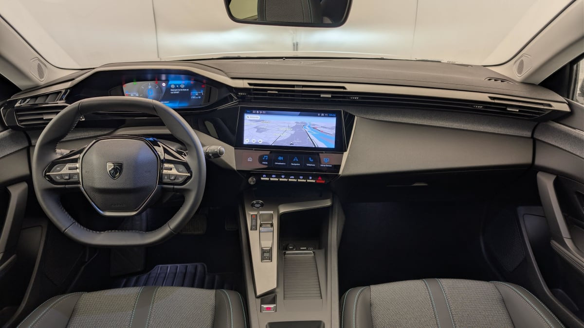 Vente en ligne Peugeot 308 Hybrid 145 e-DCS6 Allure au prix de 25 420 €