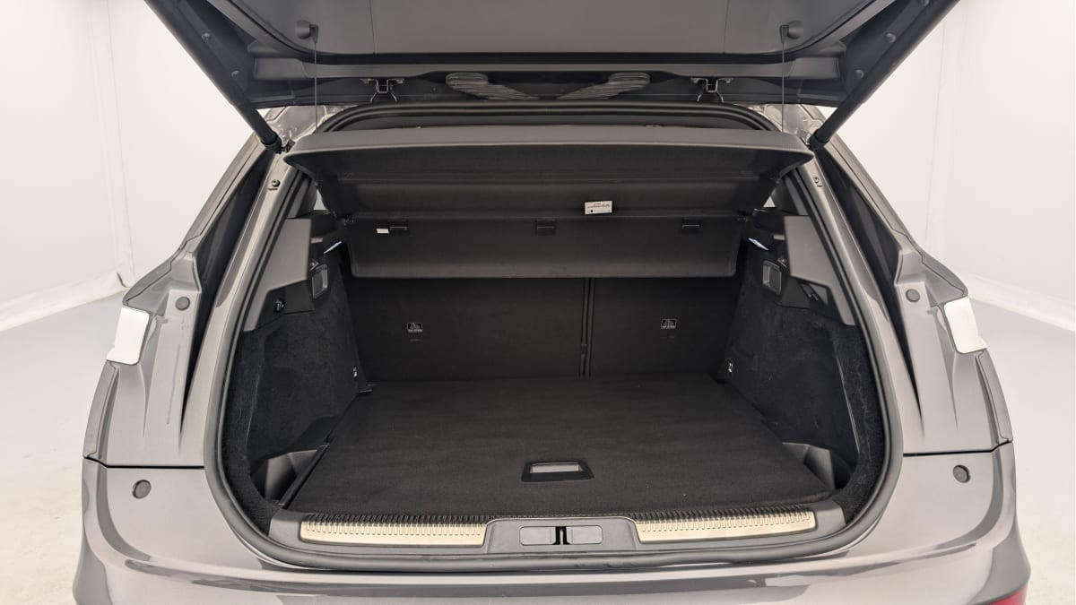 Vente en ligne Ds DS7 Crossback Hybride E-Tense 300 EAT8 4x4 Rivoli au prix de 30 160 €