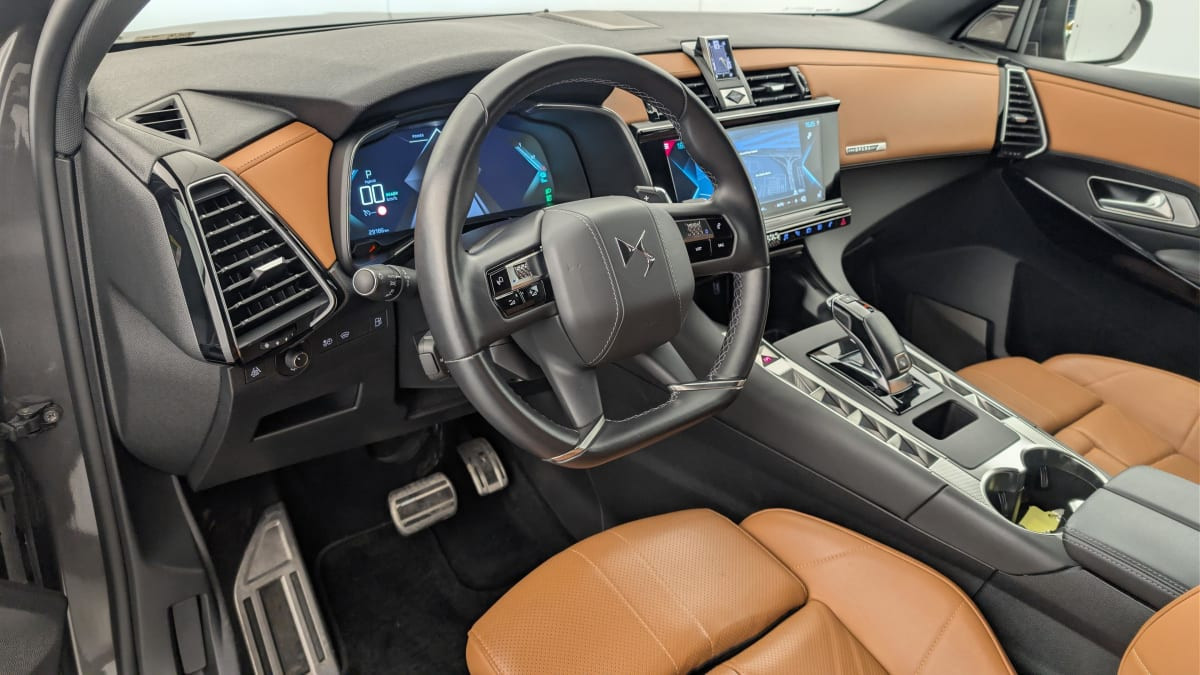 Vente en ligne Ds DS7 Crossback Hybride E-Tense 300 EAT8 4x4 Rivoli au prix de 30 160 €