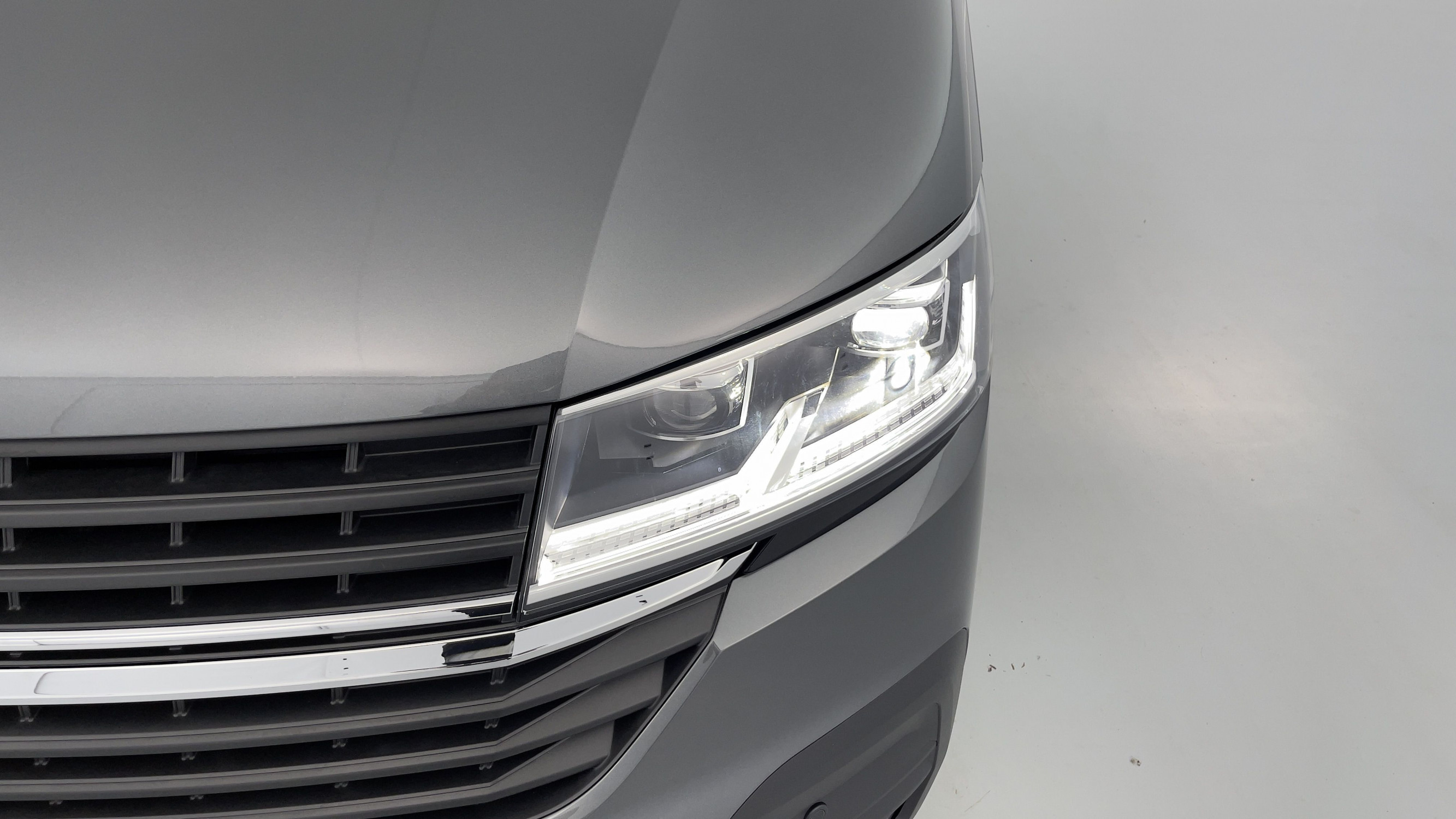 Vente en ligne Volkswagen Transporter TRANSPORTER PROCAB 6L1 2.0 TDI 150ch Business Plus DSG7 au prix de 54 540 €