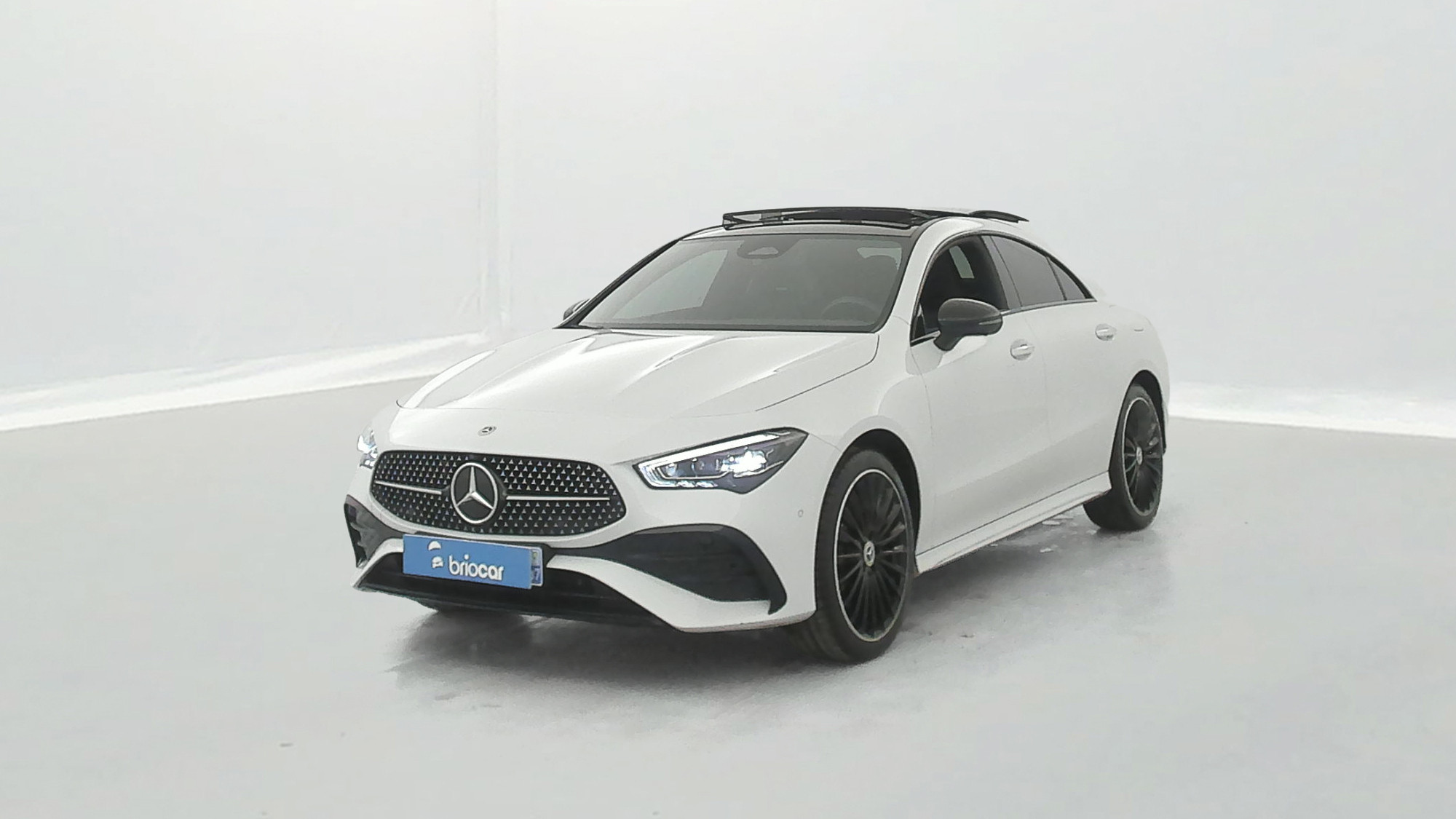 Mercedes CLA 250 e 218ch AMG Line 8G-DCT Suréquipée + Toit ouvrant occasion de 2023 en vente à Rennes