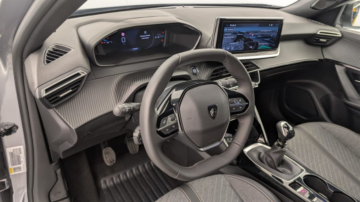 Vente en ligne Peugeot 2008 100 S S BVM6 Allure au prix de 19 860 €