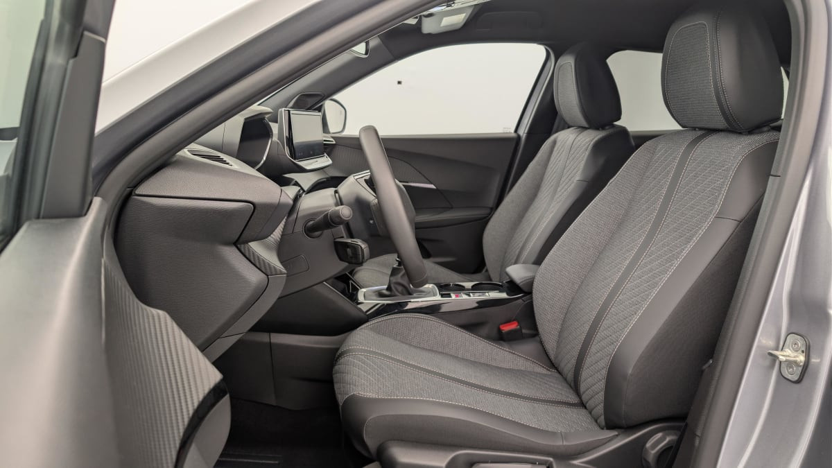 Vente en ligne Peugeot 2008 100 S S BVM6 Allure au prix de 19 860 €