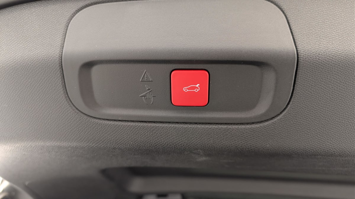 Vente en ligne Peugeot 408 Hybrid 145 e-DCS6 GT au prix de 29 540 €