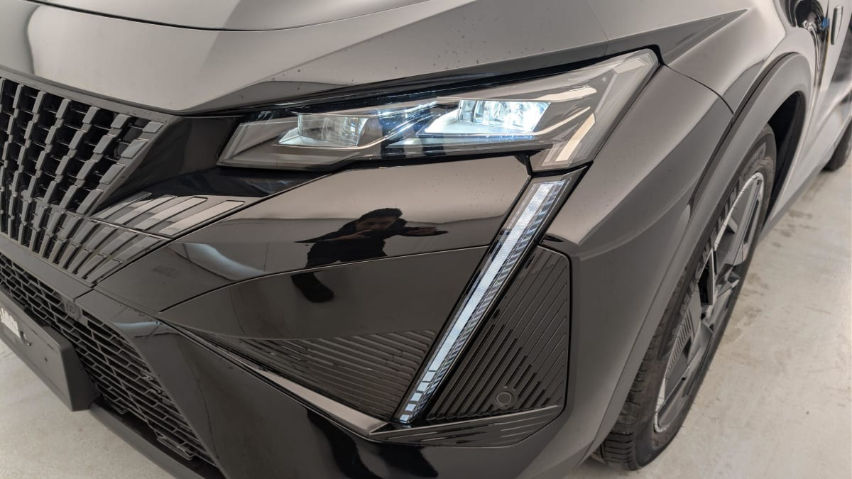 Vente en ligne Peugeot 408 Hybrid 145 e-DCS6 GT au prix de 29 540 €