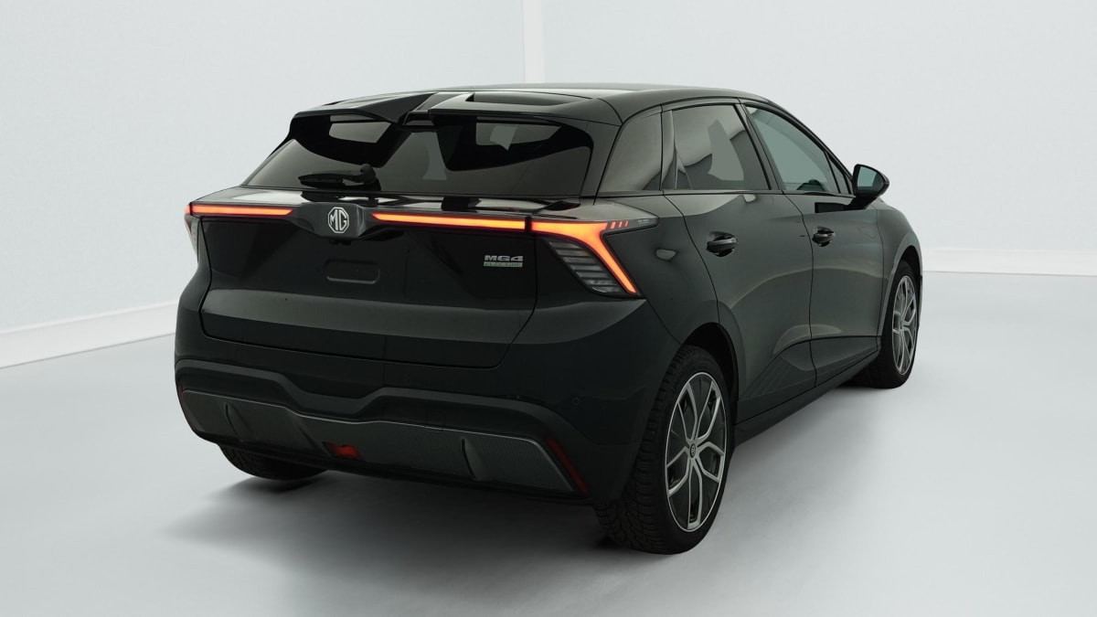 Vente en ligne Mg MG4 64KWH 204CH LUXURY au prix de 22 330 €
