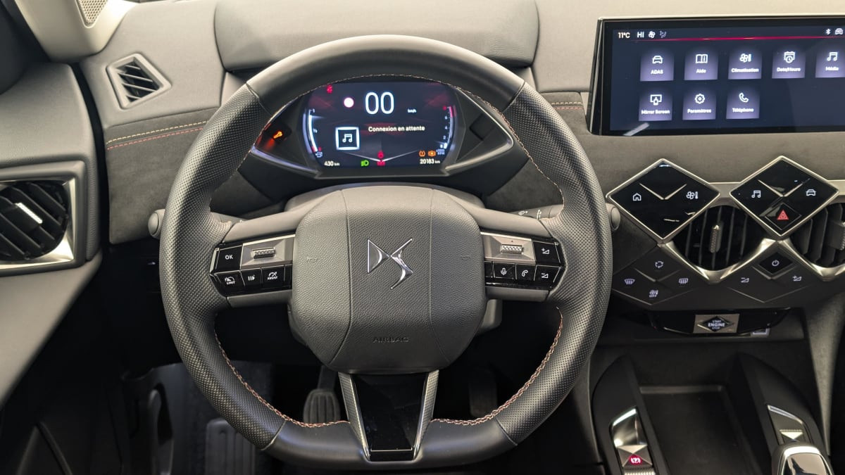 Vente en ligne Ds Ds3 Crossback PureTech 100 BVM6 Performance Line au prix de 18 210 €