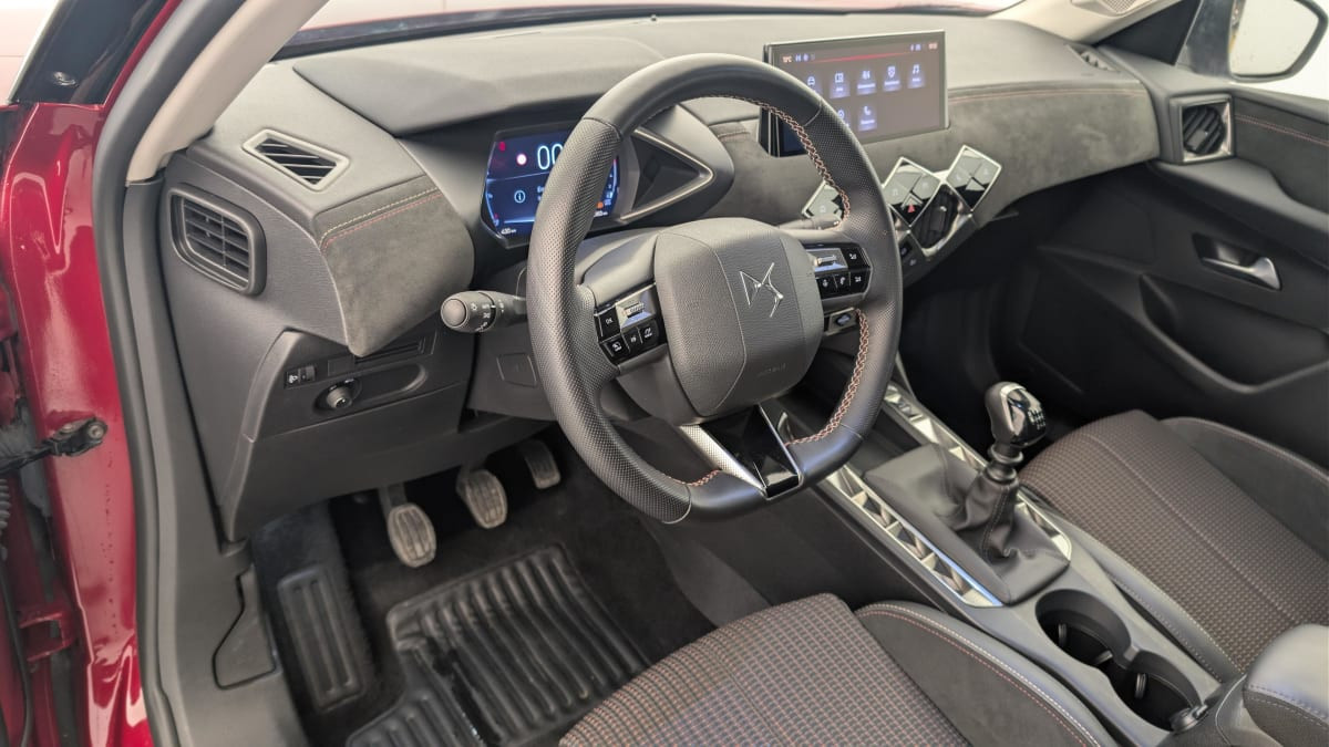 Vente en ligne Ds Ds3 Crossback PureTech 100 BVM6 Performance Line au prix de 18 210 €