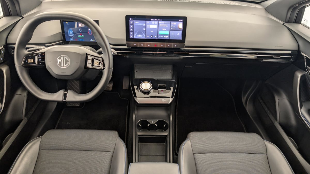 Vente en ligne Mg MG4 64KWH 204CH LUXURY au prix de 22 330 €