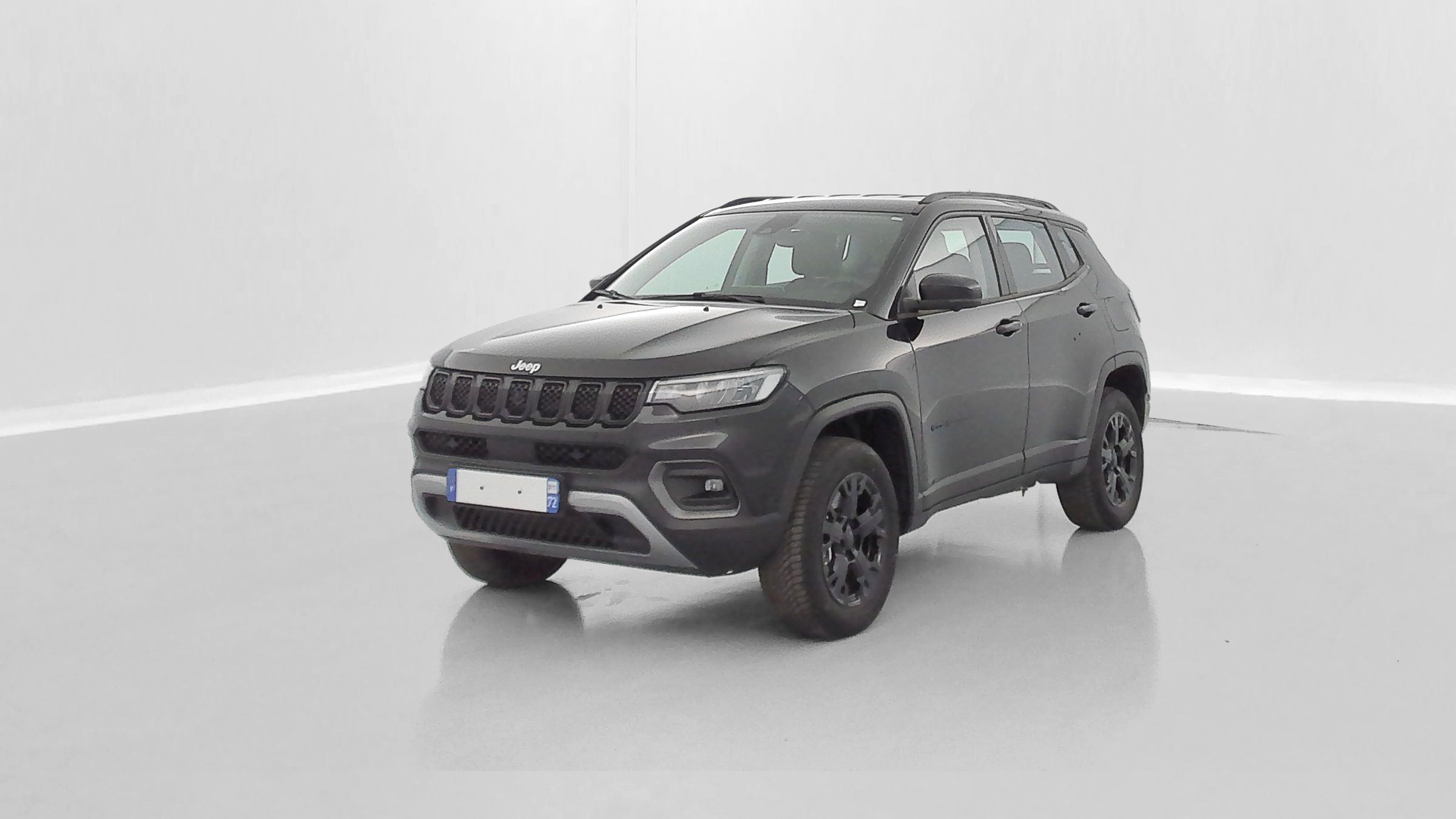 Jeep Compass COMPASS II 1.3 T4 240ch PHEV 4xe Overland AT6 eAWD occasion de 2024 en vente à Rennes