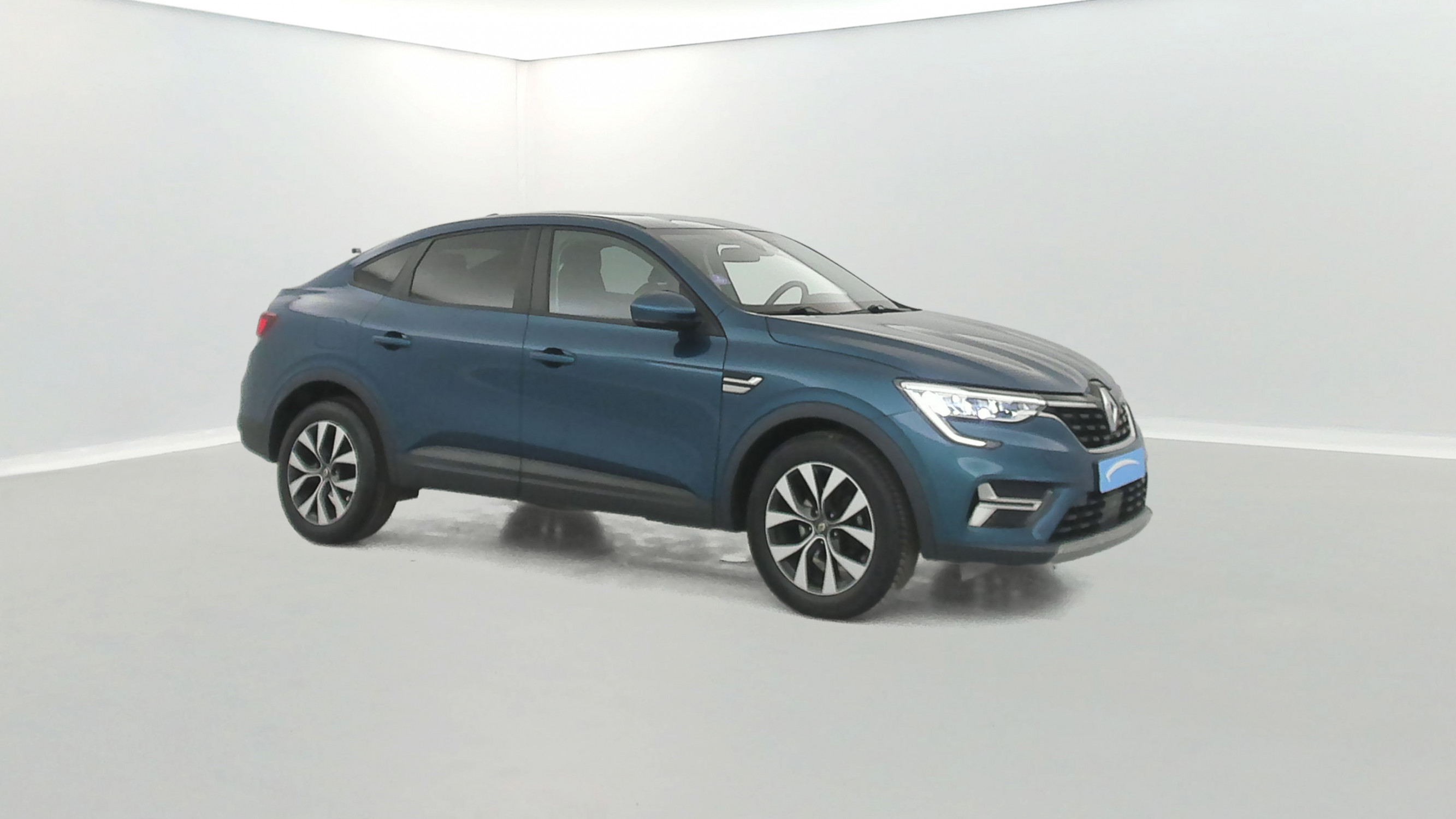 Vente en ligne Renault Arkana 1.3 TCe mild hybrid 140ch Evolution EDC au prix de 17 990 €