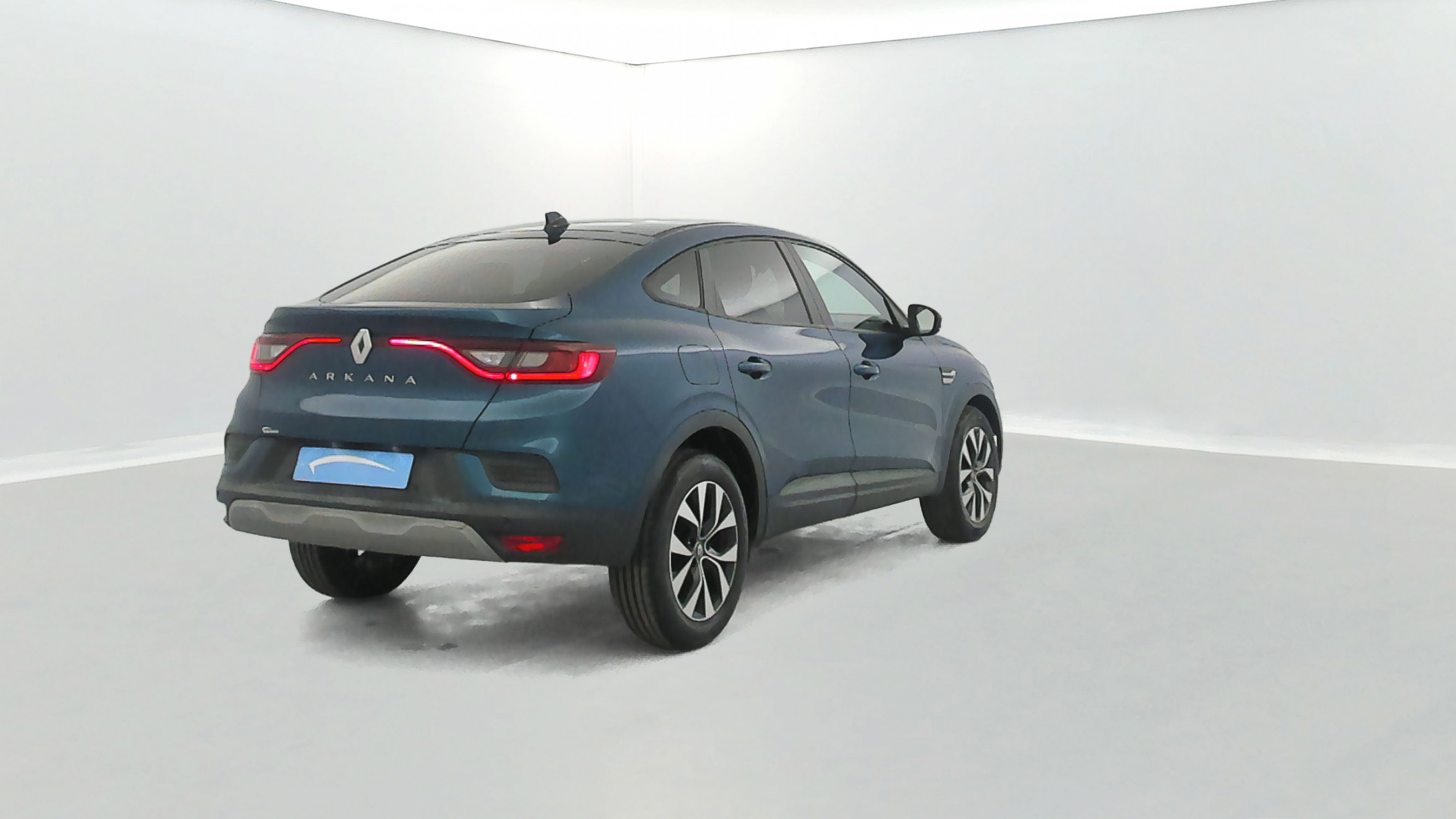 Vente en ligne Renault Arkana 1.3 TCe mild hybrid 140ch Evolution EDC au prix de 17 990 €