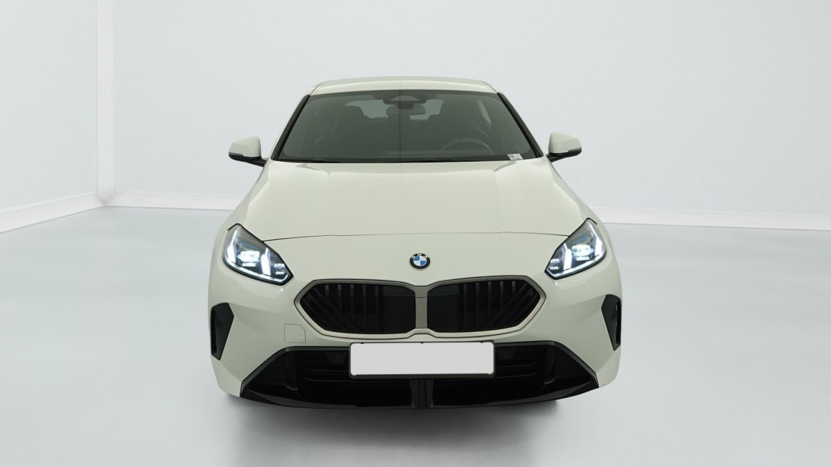 Vente en ligne Bmw Série 1 120d 163 ch DKG7 M Sport au prix de 33 660 €
