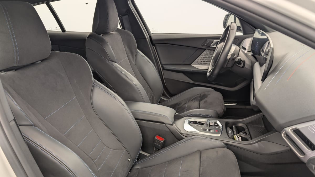 Vente en ligne Bmw Série 1 120d 163 ch DKG7 M Sport au prix de 33 660 €