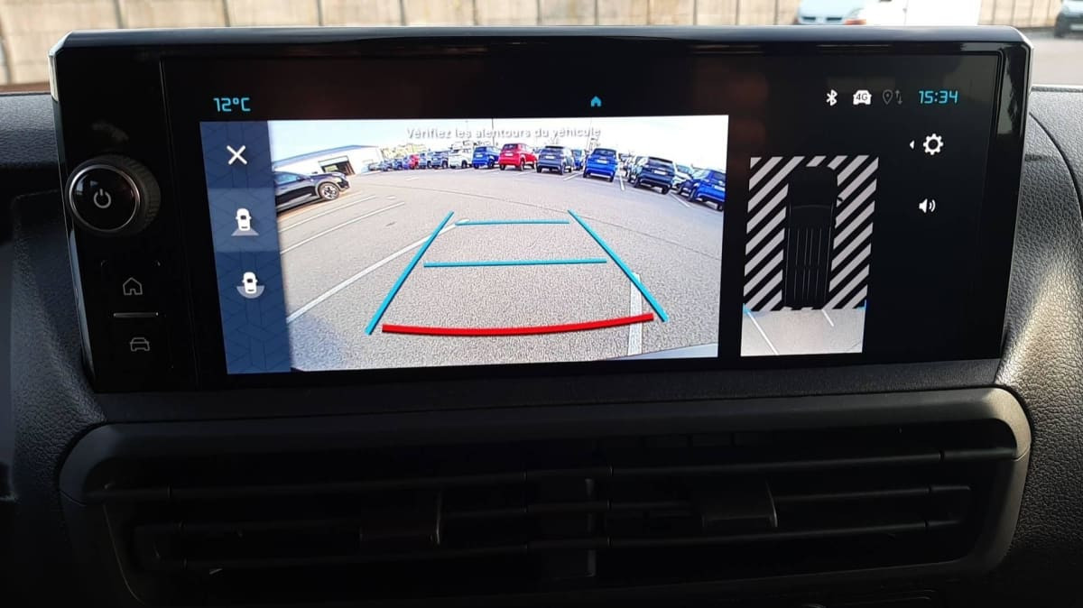 Vente en ligne Citroën Jumpy Fourgon XL BLUEHDI 180 S S EAT8 au prix de 34 130 €