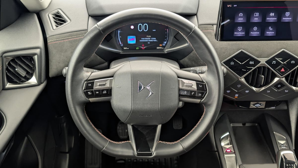 Vente en ligne Ds Ds3 Crossback PureTech 100 BVM6 Performance Line au prix de 18 210 €