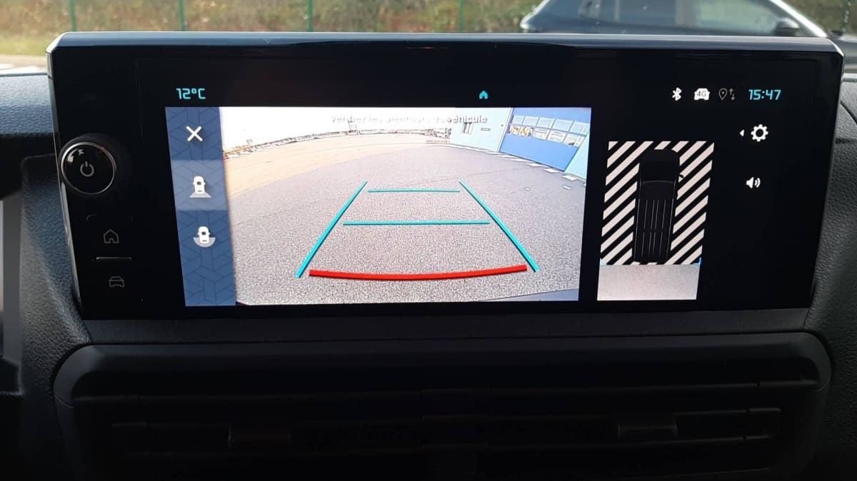 Vente en ligne Citroën Jumpy Fourgon XL BLUEHDI 180 S S EAT8 au prix de 34 130 €