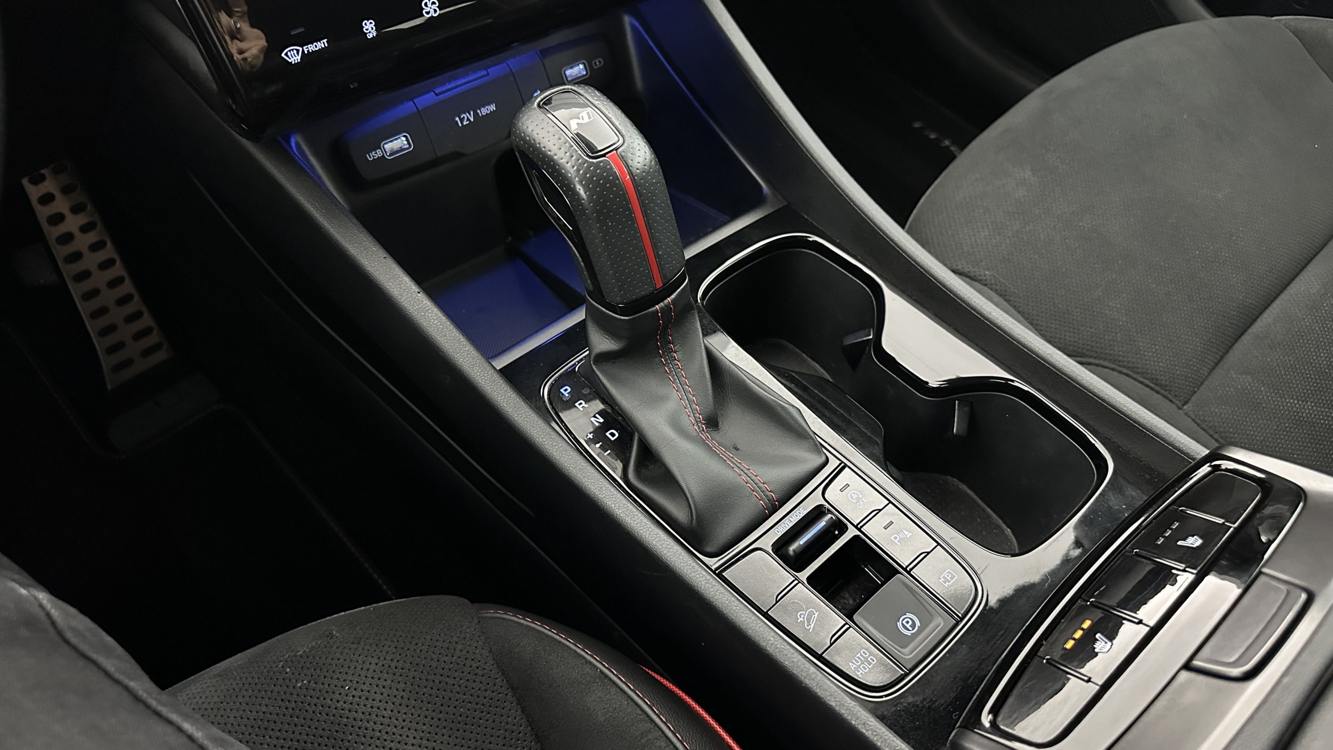 Vente en ligne Hyundai Tucson TUCSON III 1.6 CRDI 136ch Hybrid 48V N-Line Executive DCT7 au prix de 23 400 €