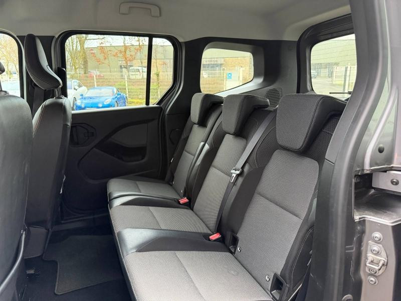 Vente en ligne Renault Kangoo 1.5 Blue dCi 115ch Techno + Roue de secours au prix de 21 990 €