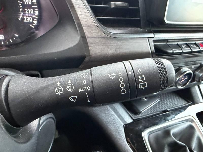 Vente en ligne Renault Kangoo 1.5 Blue dCi 115ch Techno + Roue de secours au prix de 21 990 €