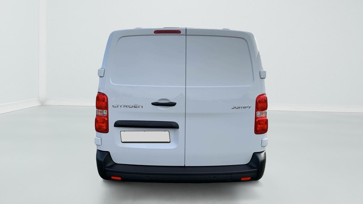 Vente en ligne Citroën Jumpy Fourgon XL BLUEHDI 180 S S EAT8 au prix de 32 890 €