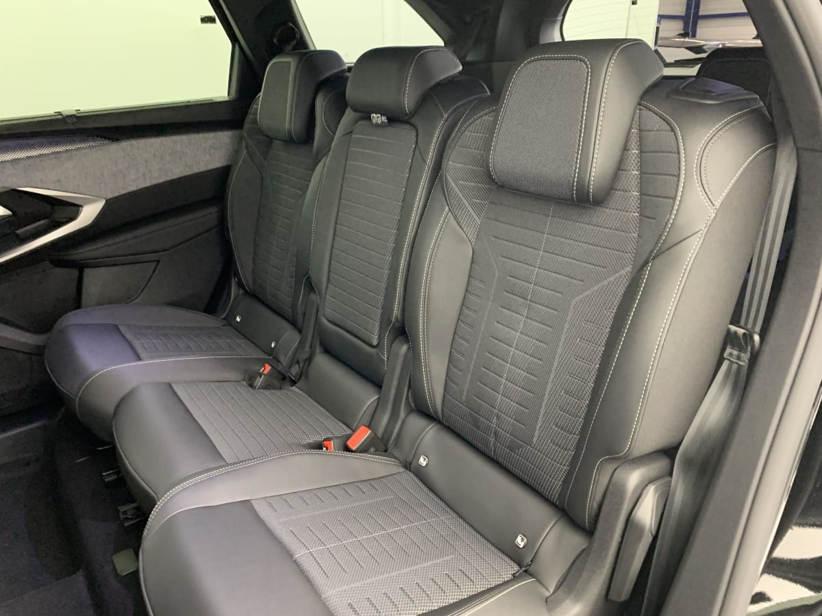 Vente en ligne Peugeot 5008 Hybrid 145 e-DCS6 GT au prix de 35 520 €